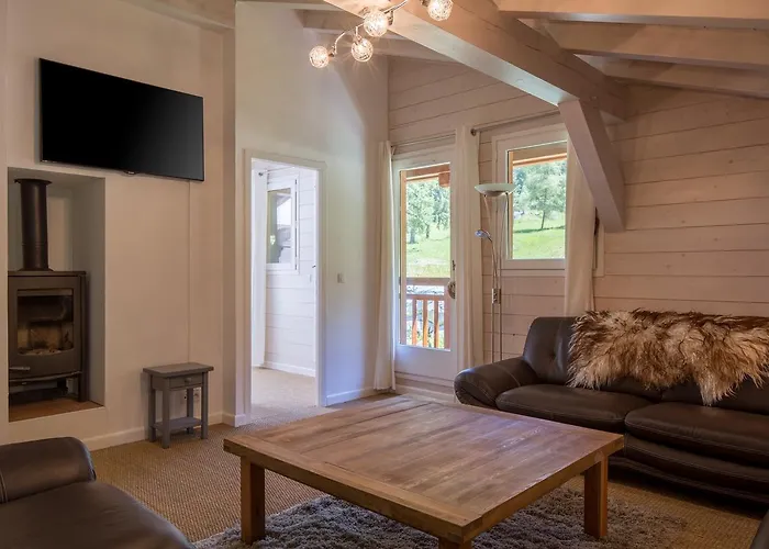 Chalet Hideaway 2